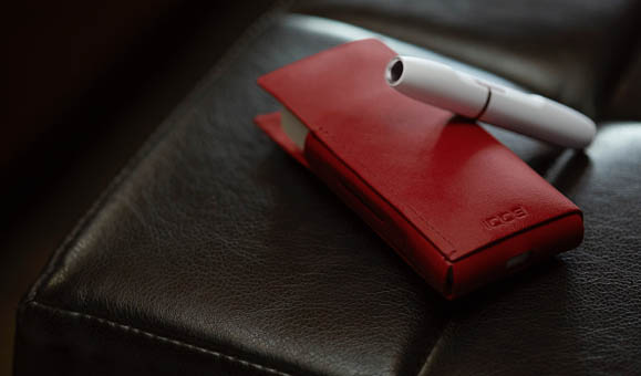 Man Holding IQOS 3 White