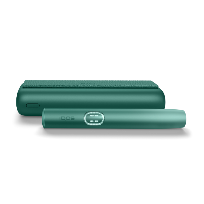Vista frontal de equipamento IQOS ILUMA i PRIME verde escuro