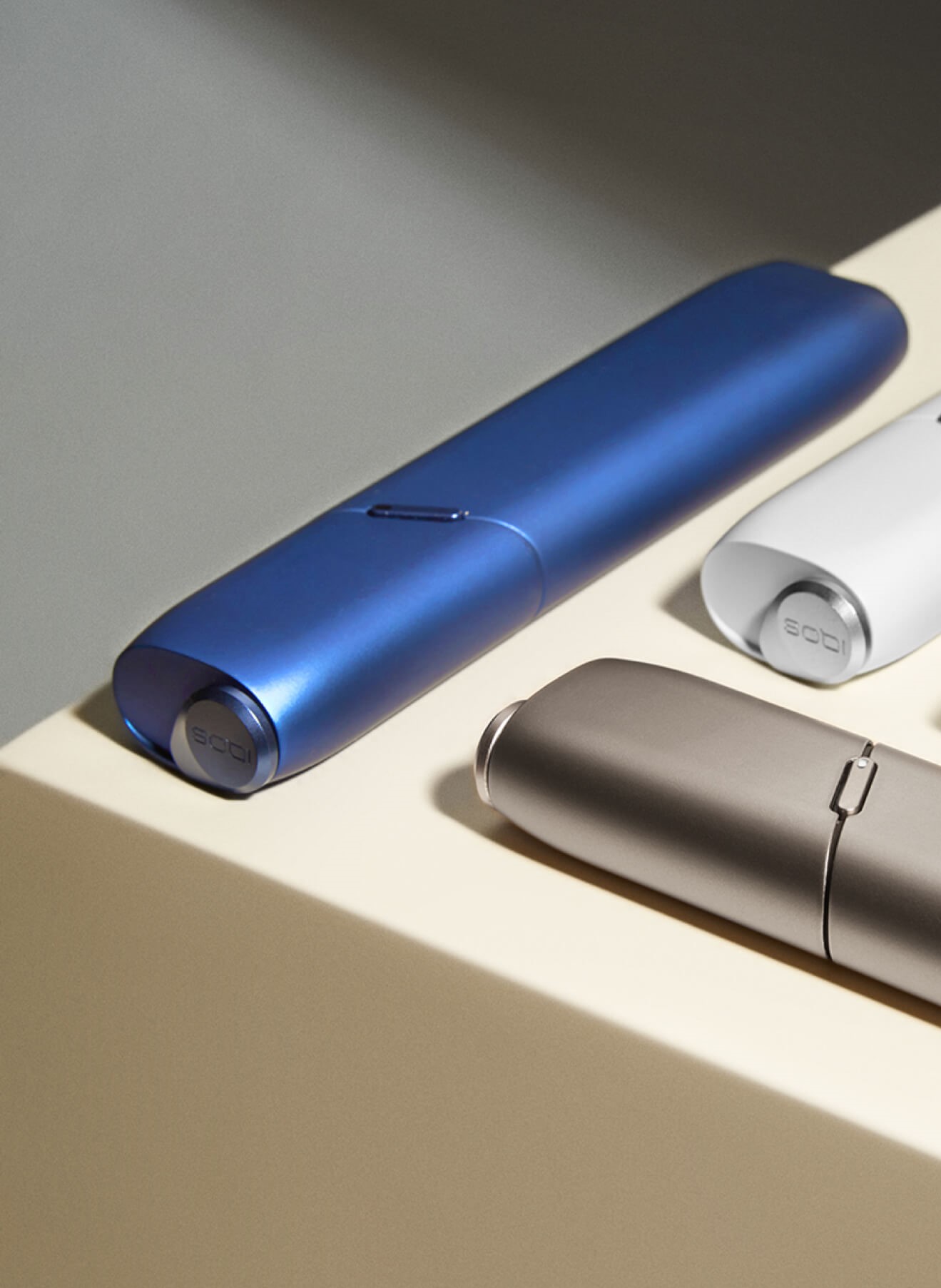 Blue, grey and white IQOS 3 MULTI