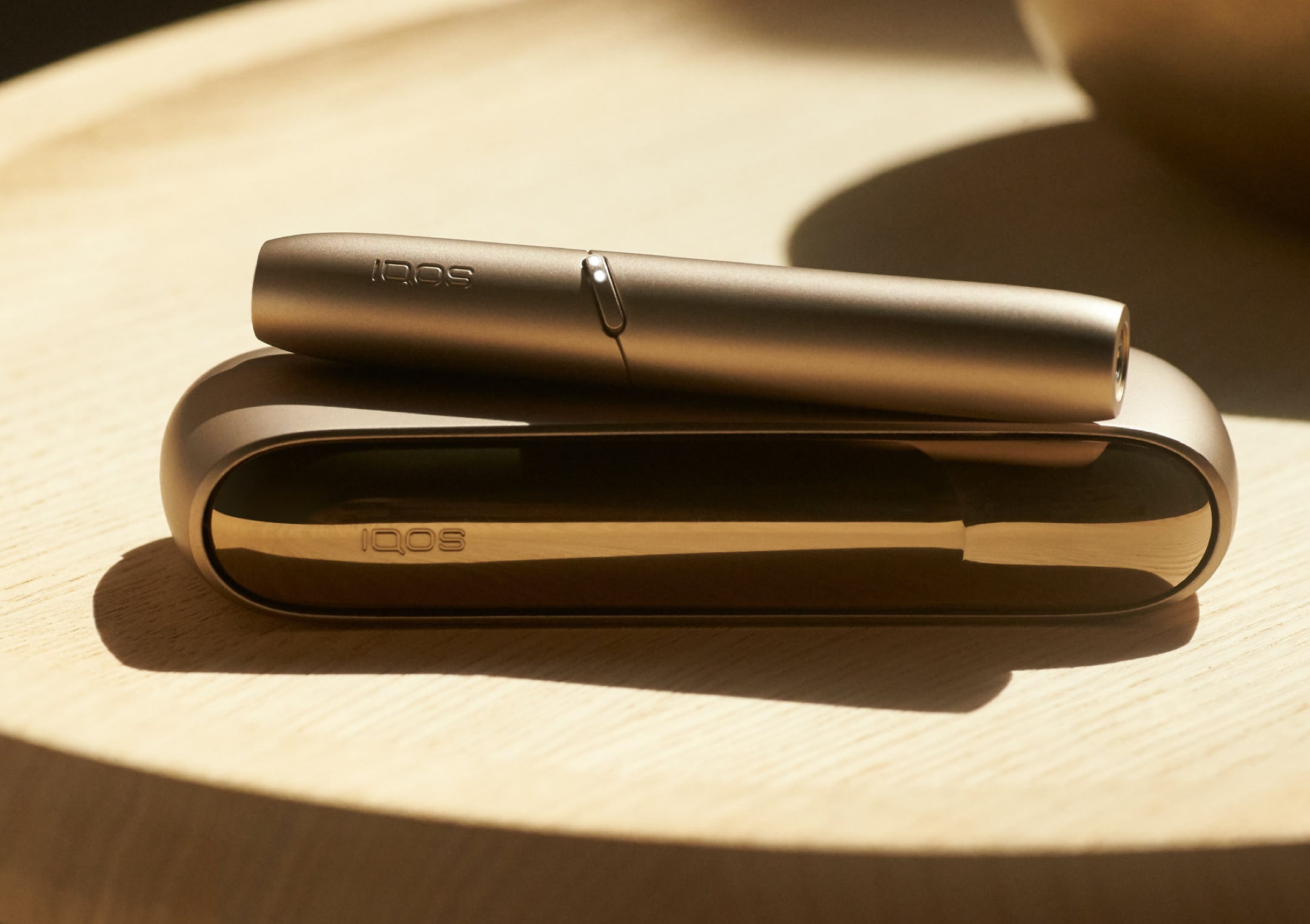 Golden IQOS 3 DUO device